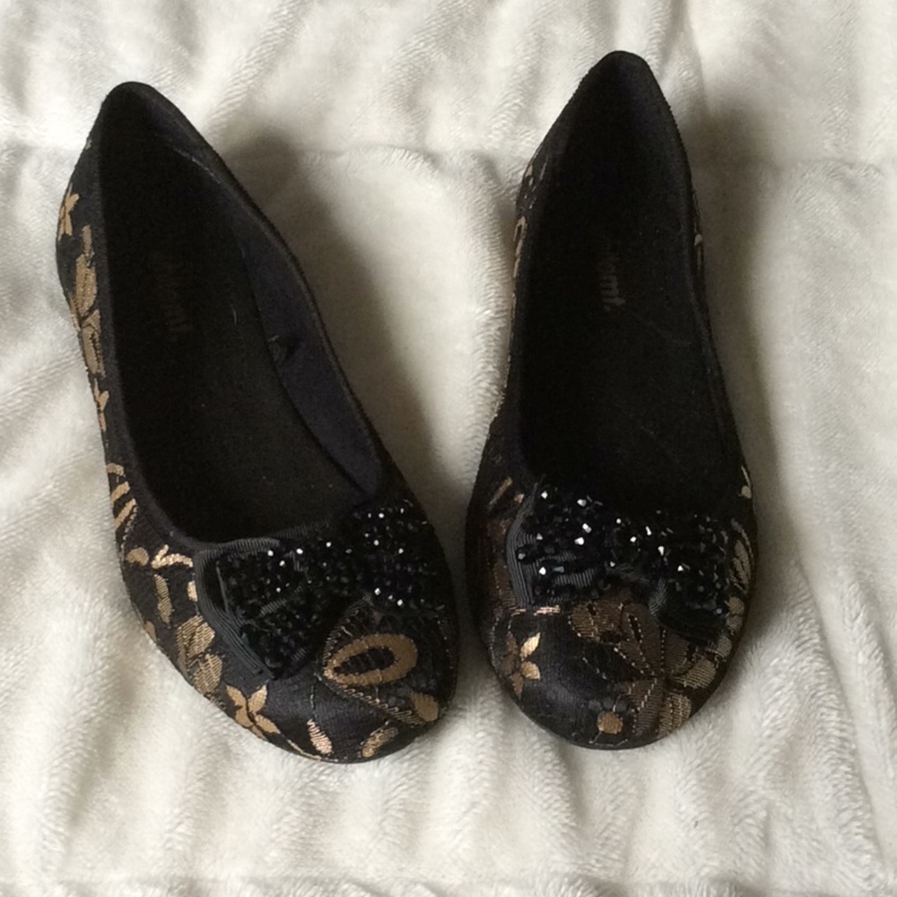 Fancy flats : women’s 8.5